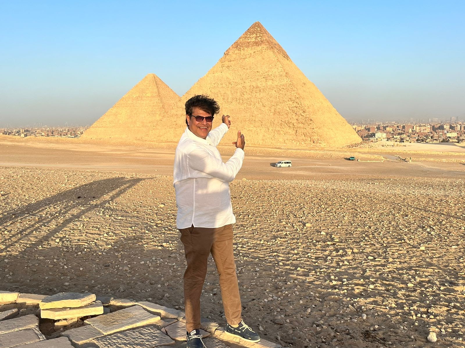 🌍3 Wonders of the World@ Rs.3128/$38💰Per day.